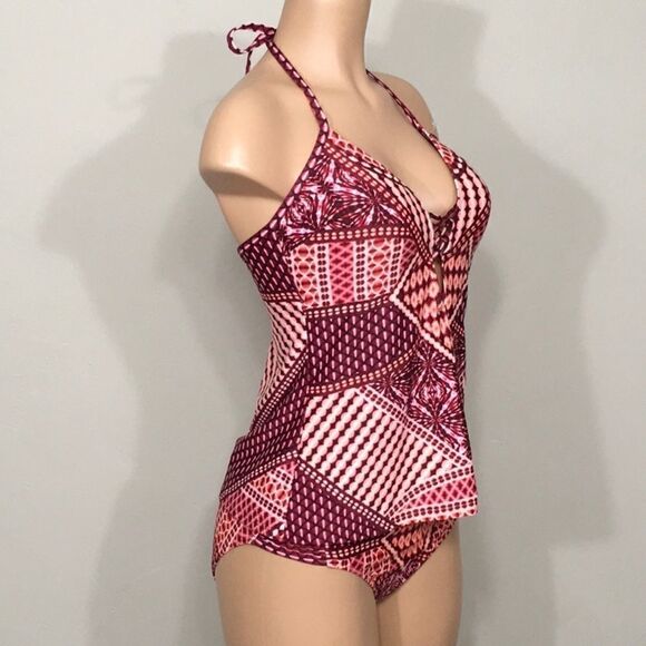 Kenneth Cole push up burgundy tankini set. NWT - Picture 6 of 11